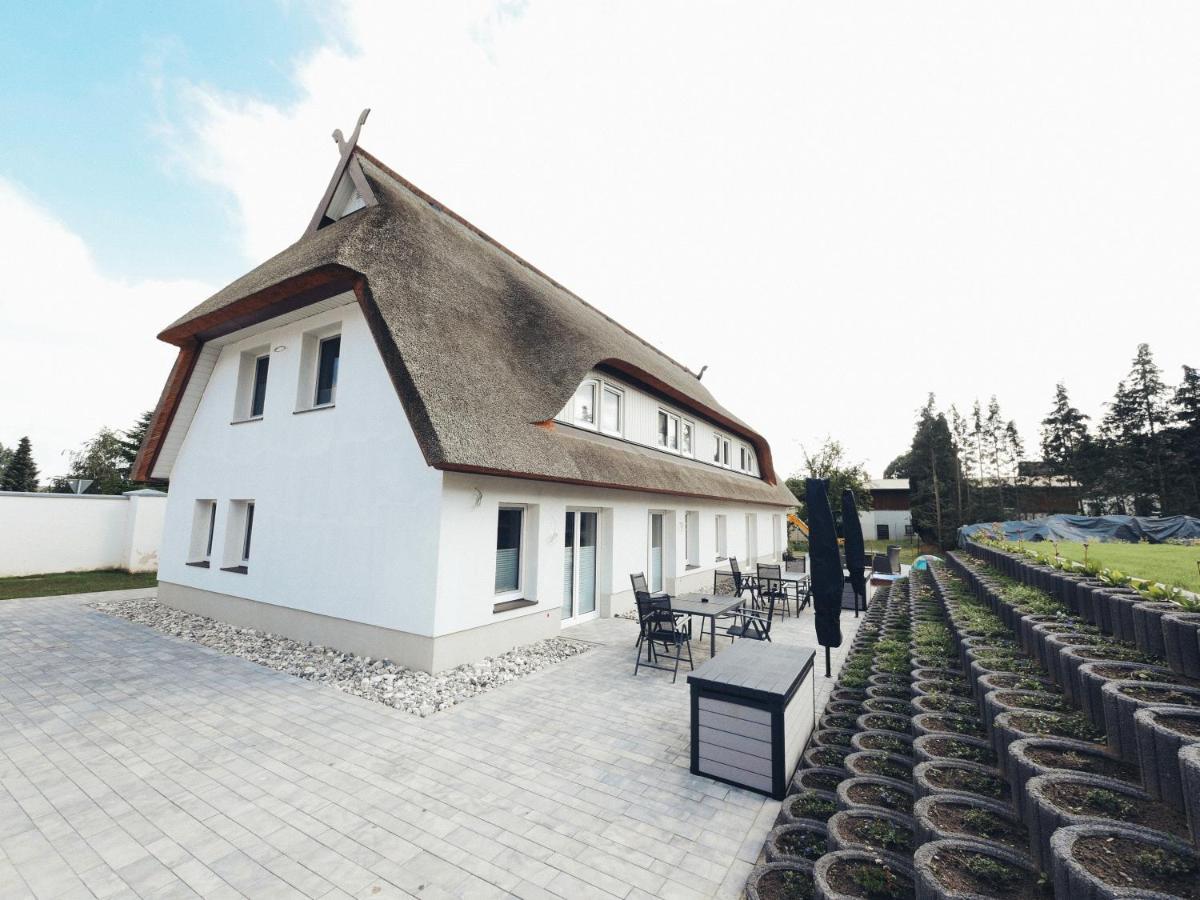 Ferienwohnungen Am Reiterhof Sallenthin Neu Sallenthin Экстерьер фото